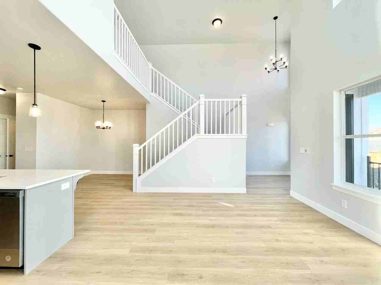 4306 W Silver Peak Ln - Photo 5 of 26