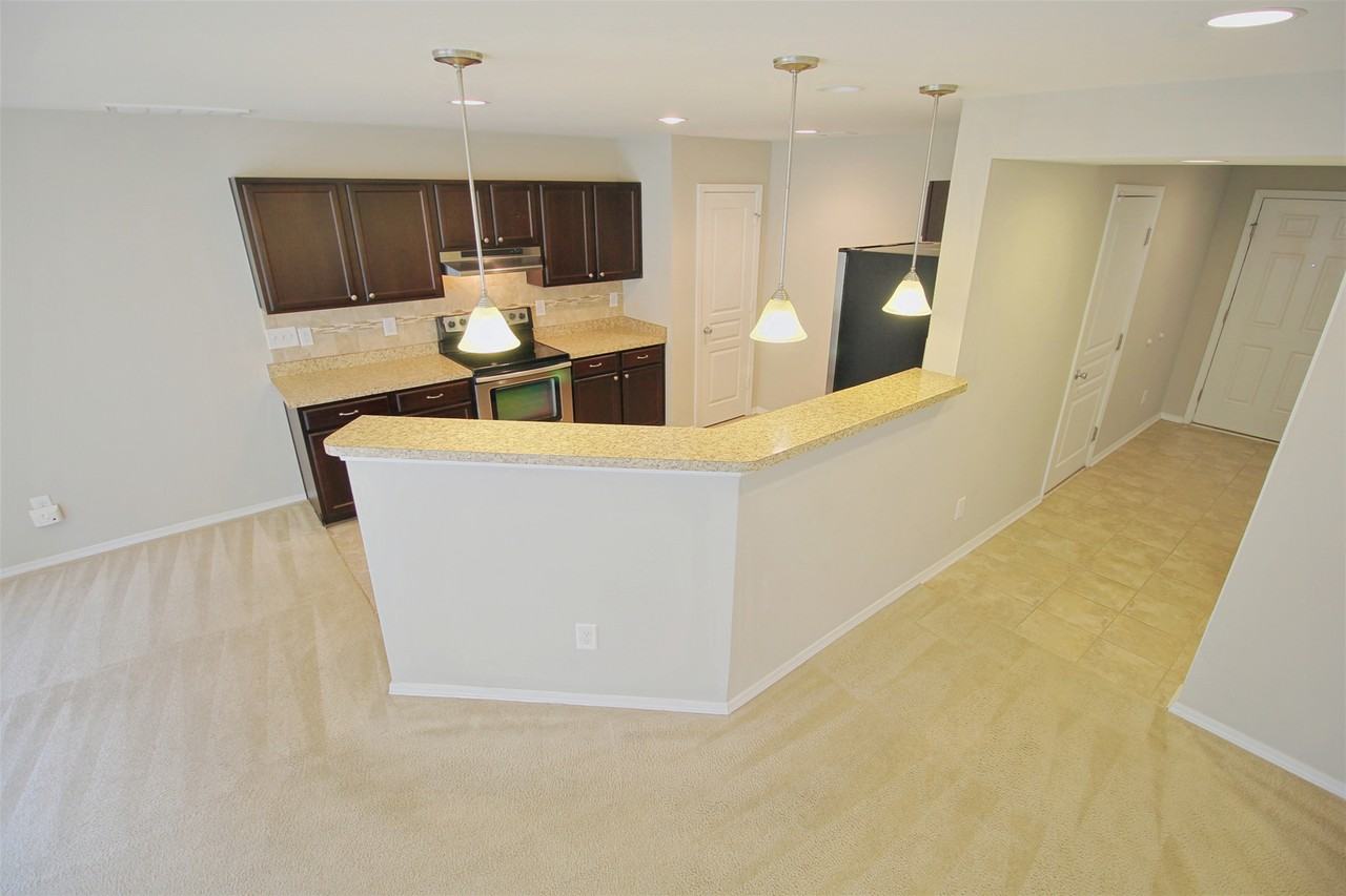 705 Keystone Park Dr - Photo 2 of 16