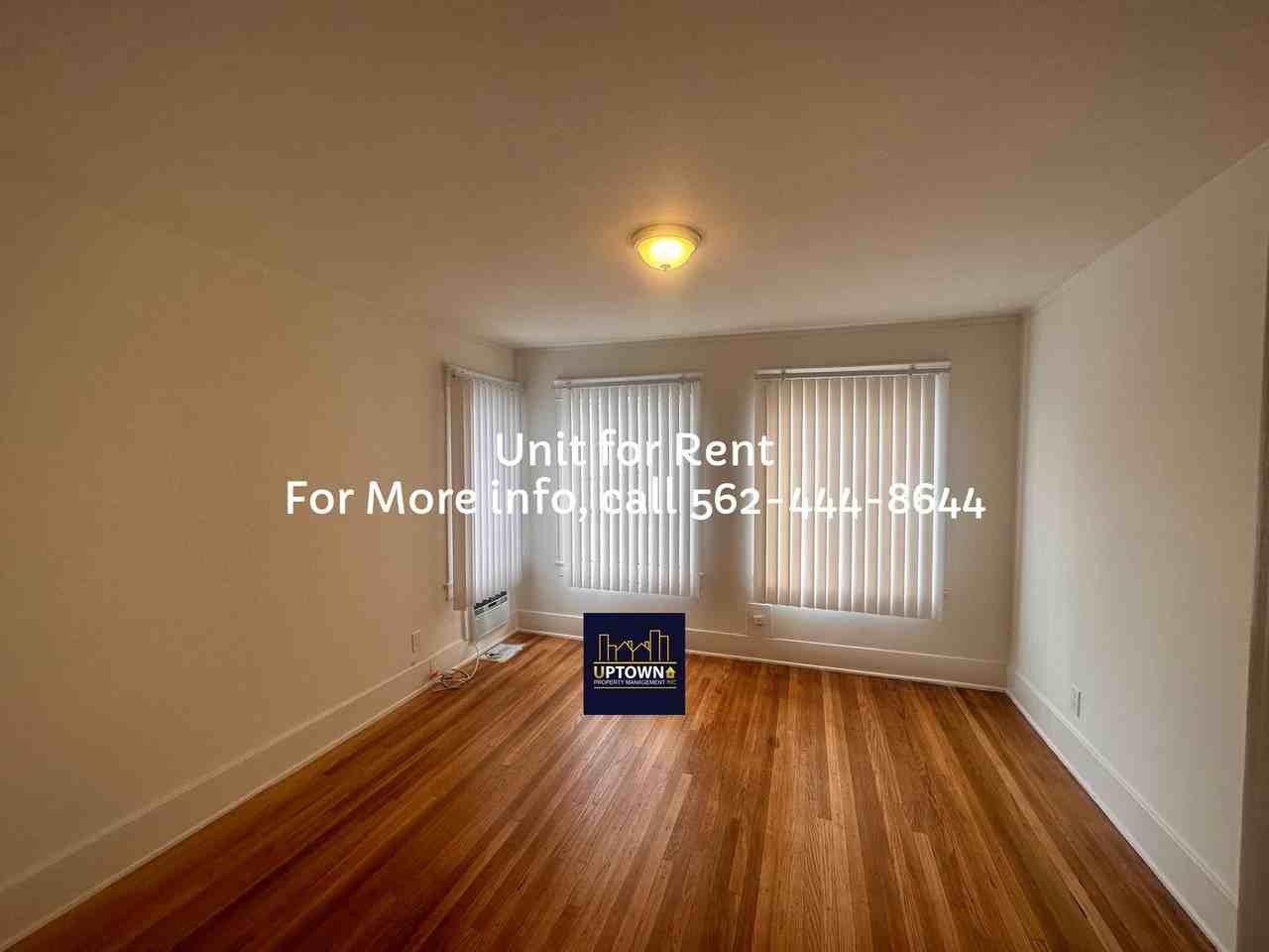 1205 1/2 Tamarind Ave - Photo 6 of 9