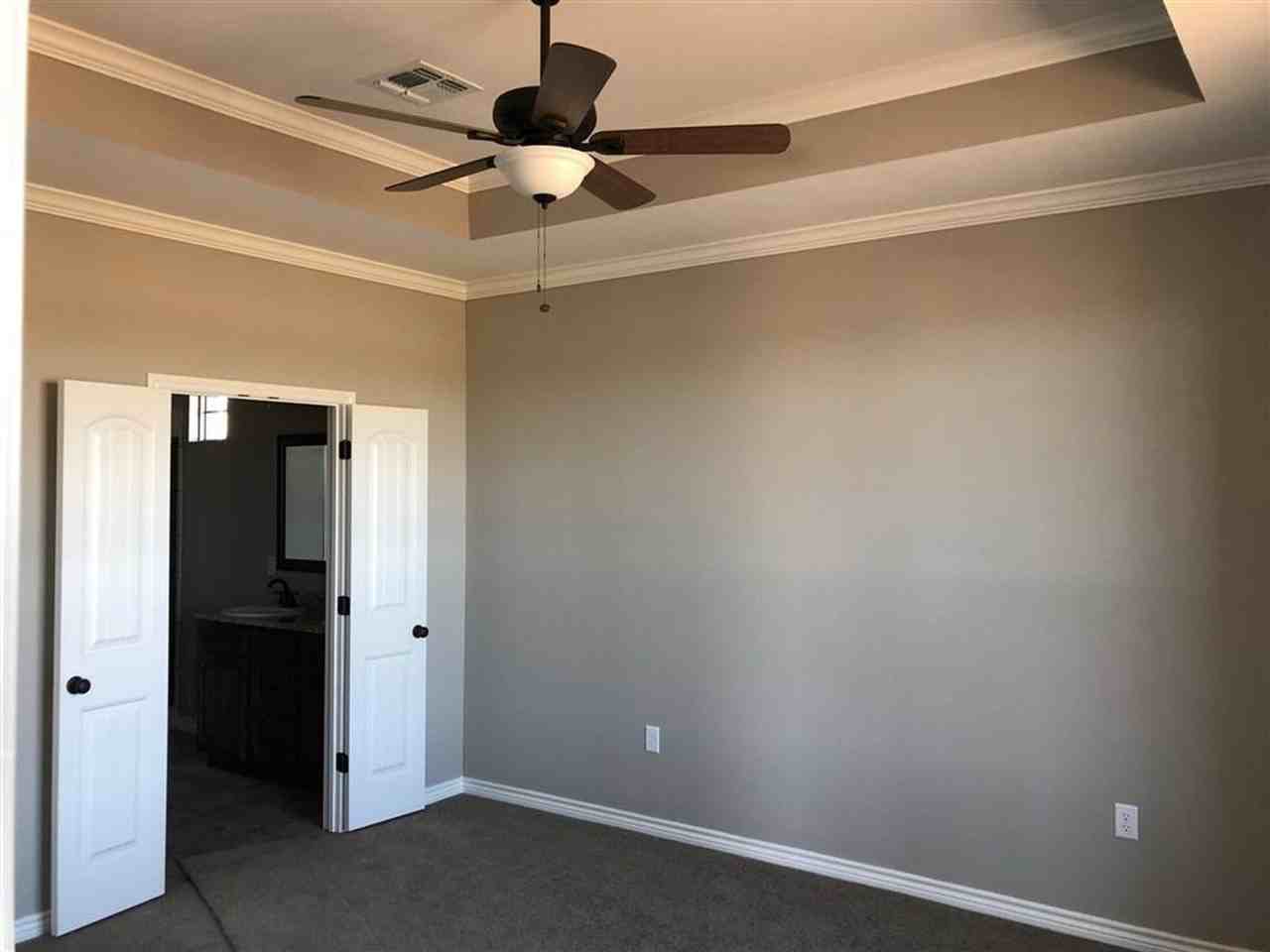 407 N Mountain Meadow Dr - Photo 5 of 12
