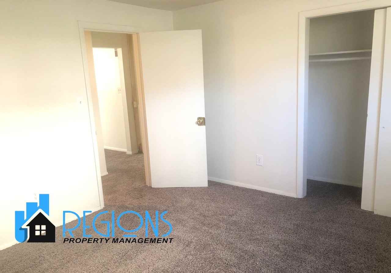 822 E. Washington Street - Photo 6 of 13