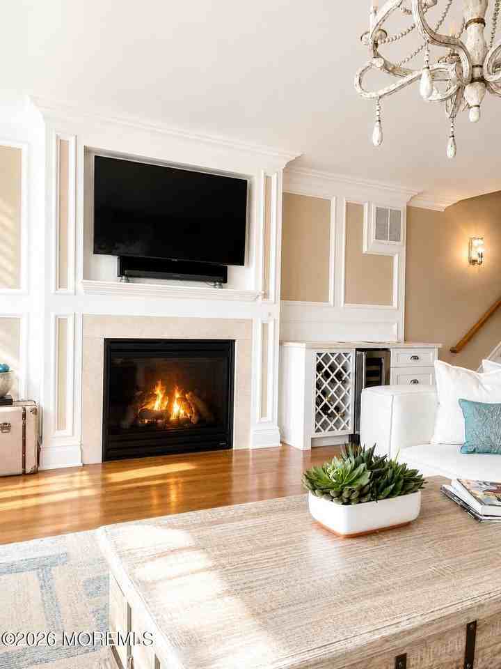 1246 Ocean Ave #B - Photo 6 of 23