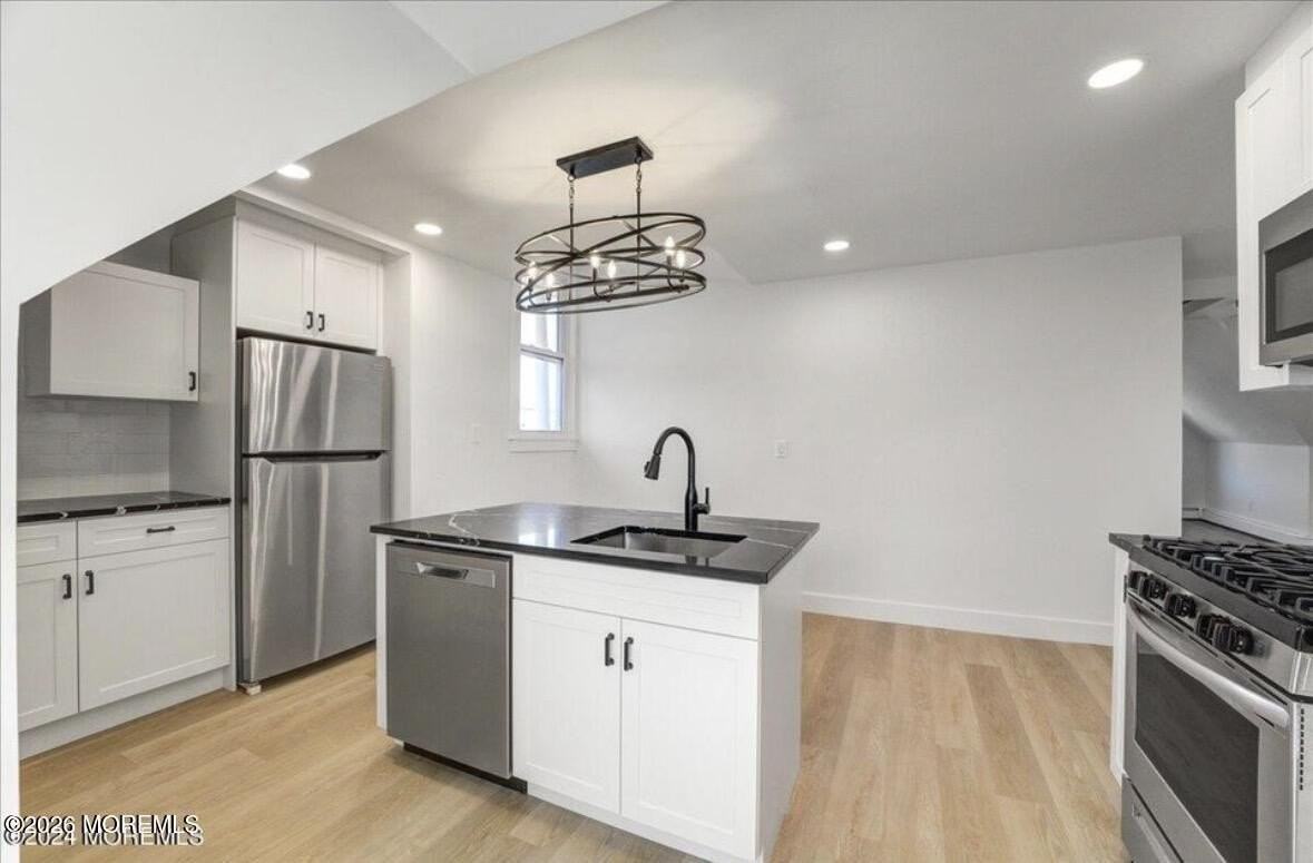 295 Westwood Ave #4 - Photo 3 of 12