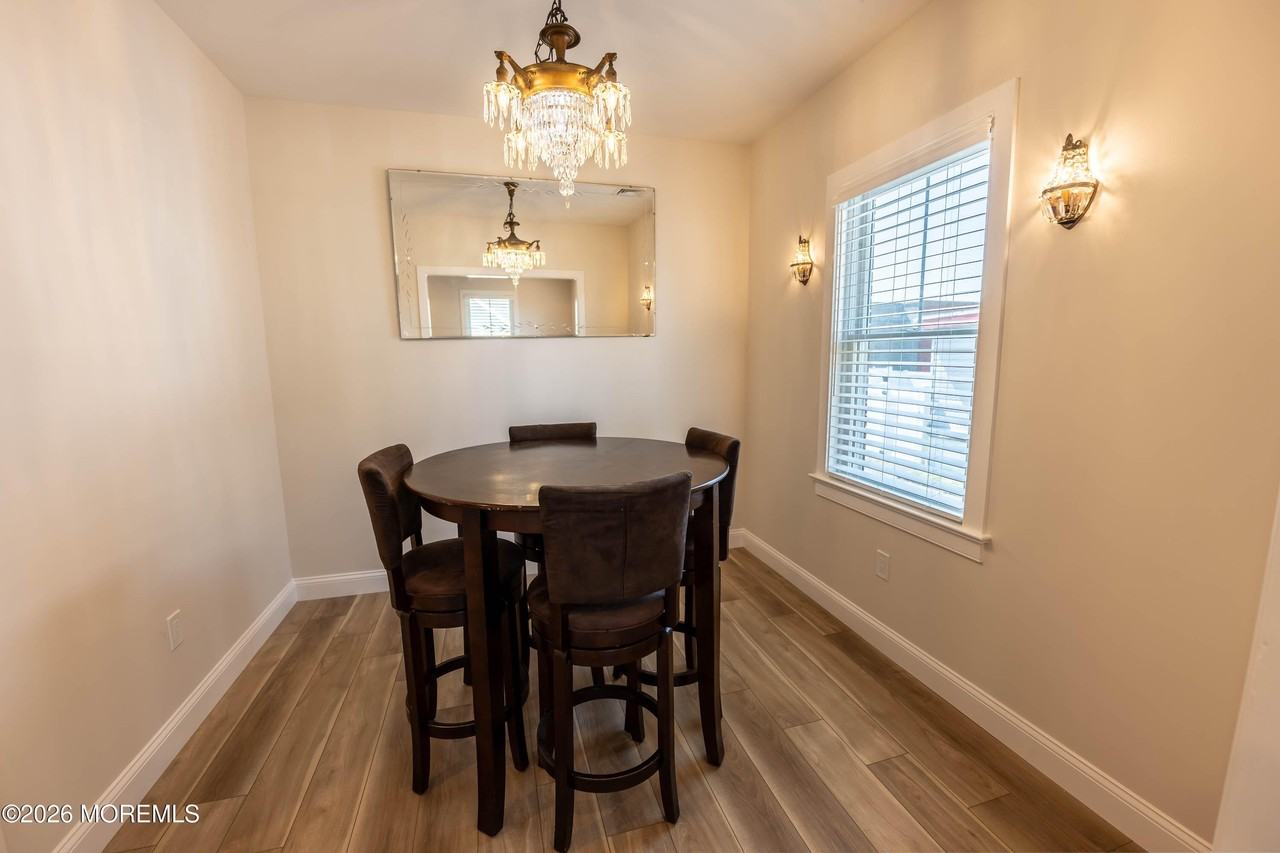 13 Fisher Ave - Photo 7 of 24