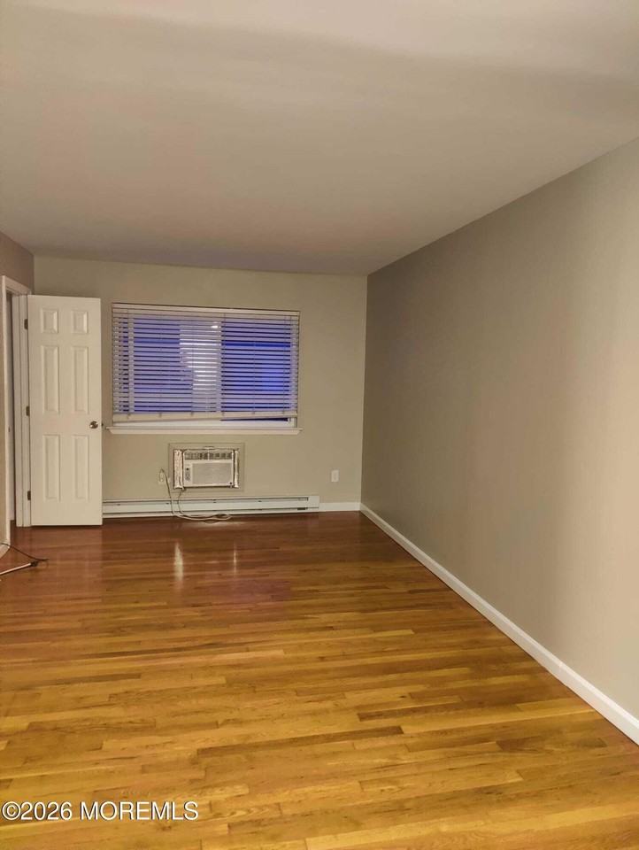 215 Washington St #34 - Photo 3 of 10