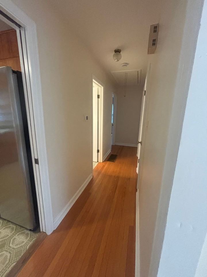 1805 Stevens Dr Ne - Photo 5 of 10