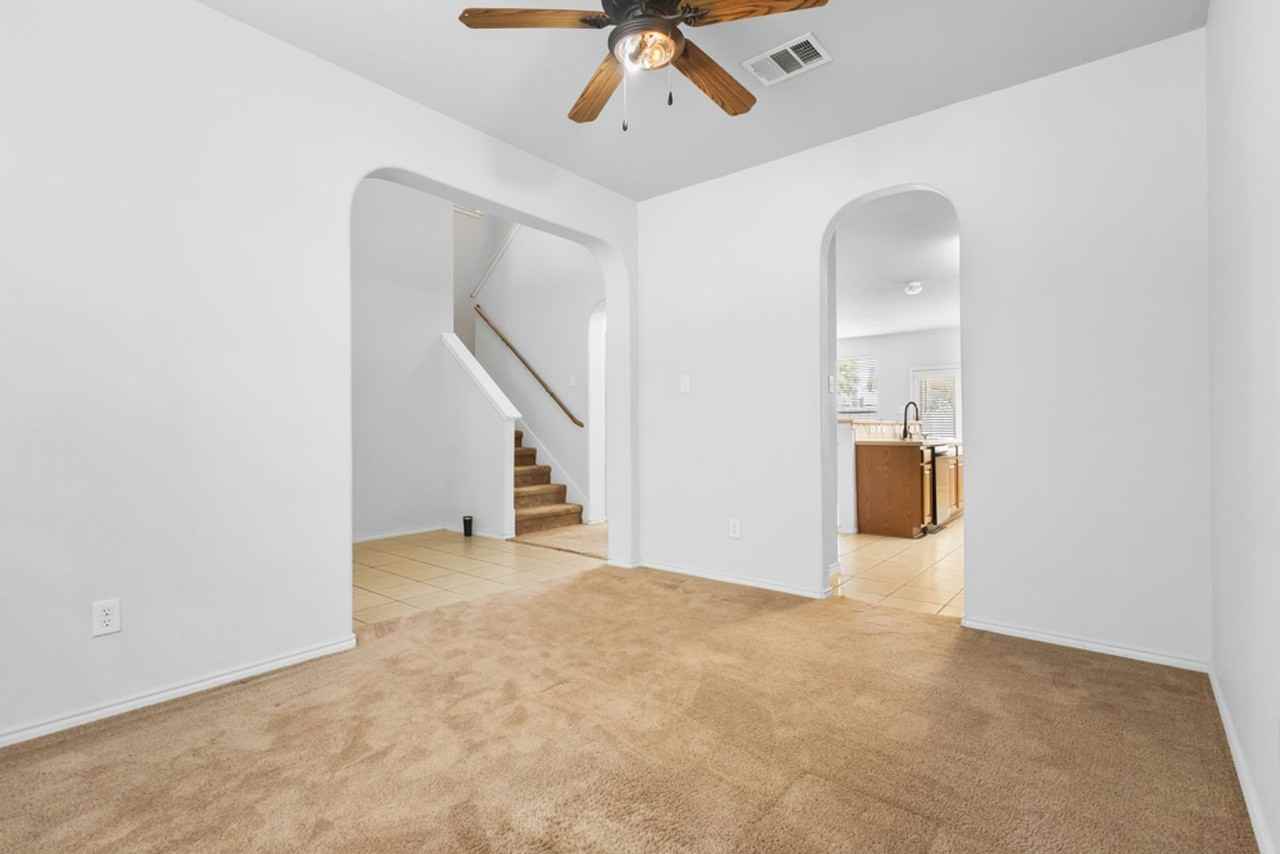3703 Majestic Sage - Photo 6 of 29