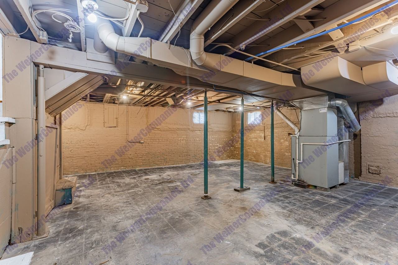 606 W White St - Photo 5 of 26