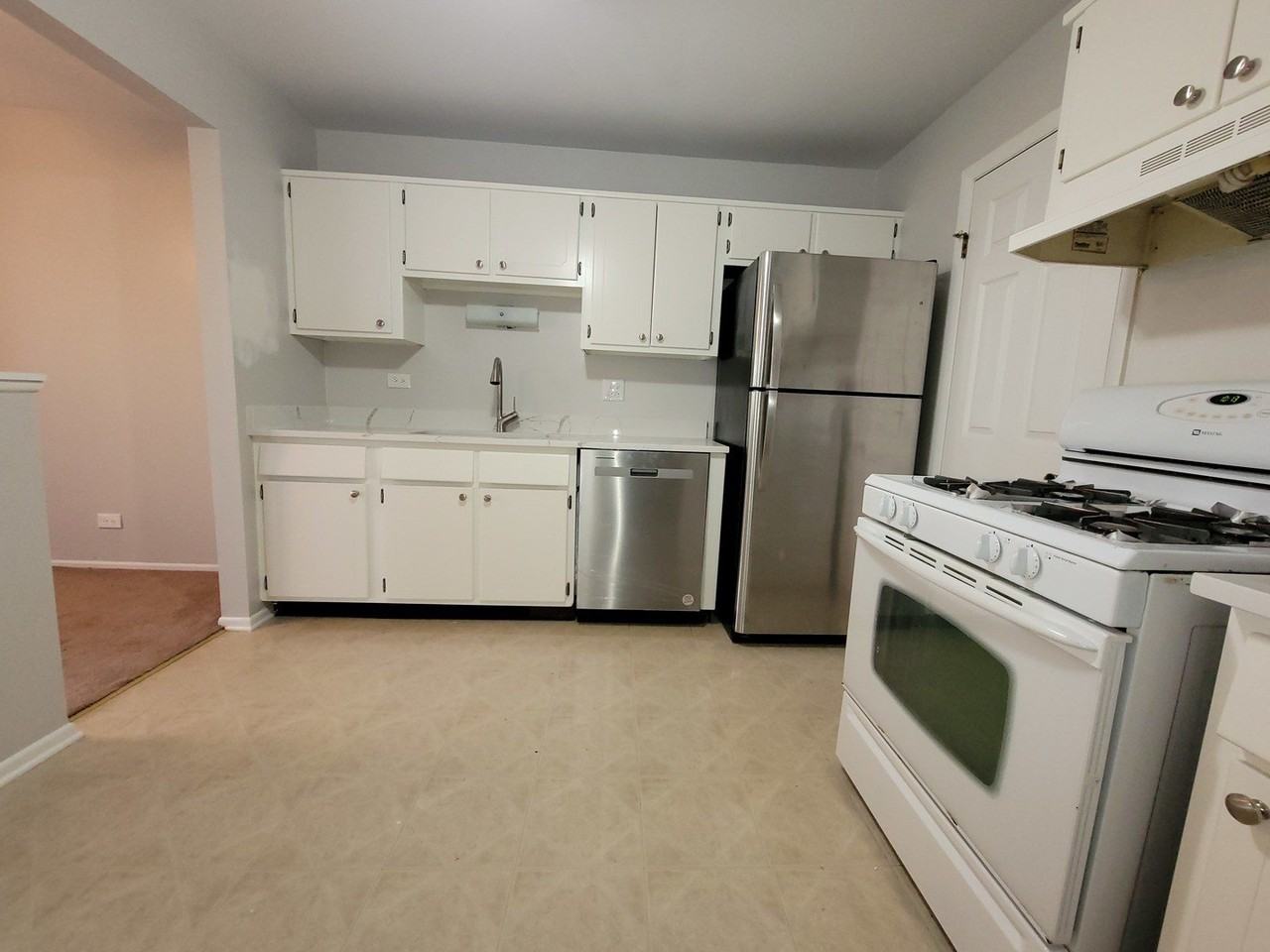 1460 7 Pines Rd #B1 - Photo 4 of 11