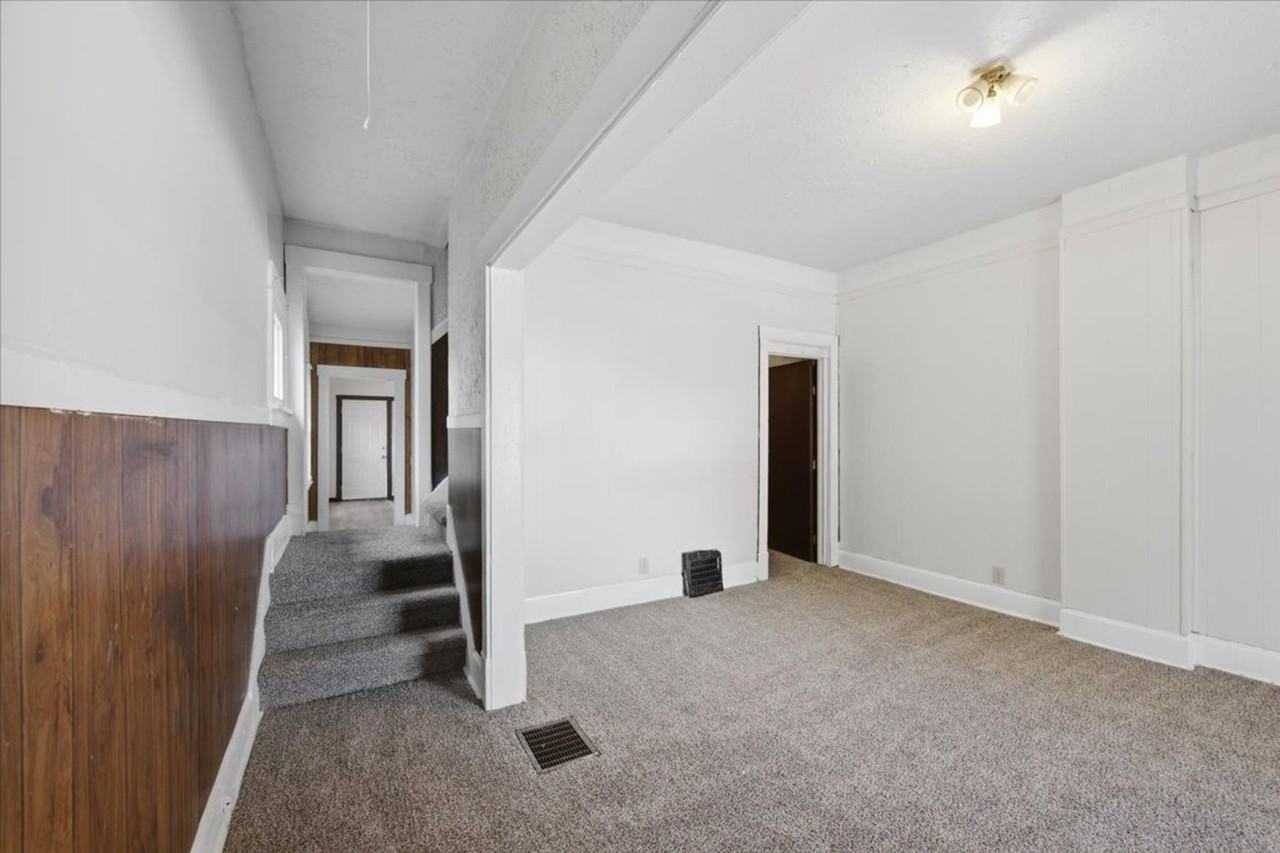 53 N 5th Ave - Photo 2 of 11