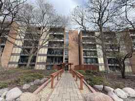6000 Oakwood Dr #1E - Photo 1 of 1