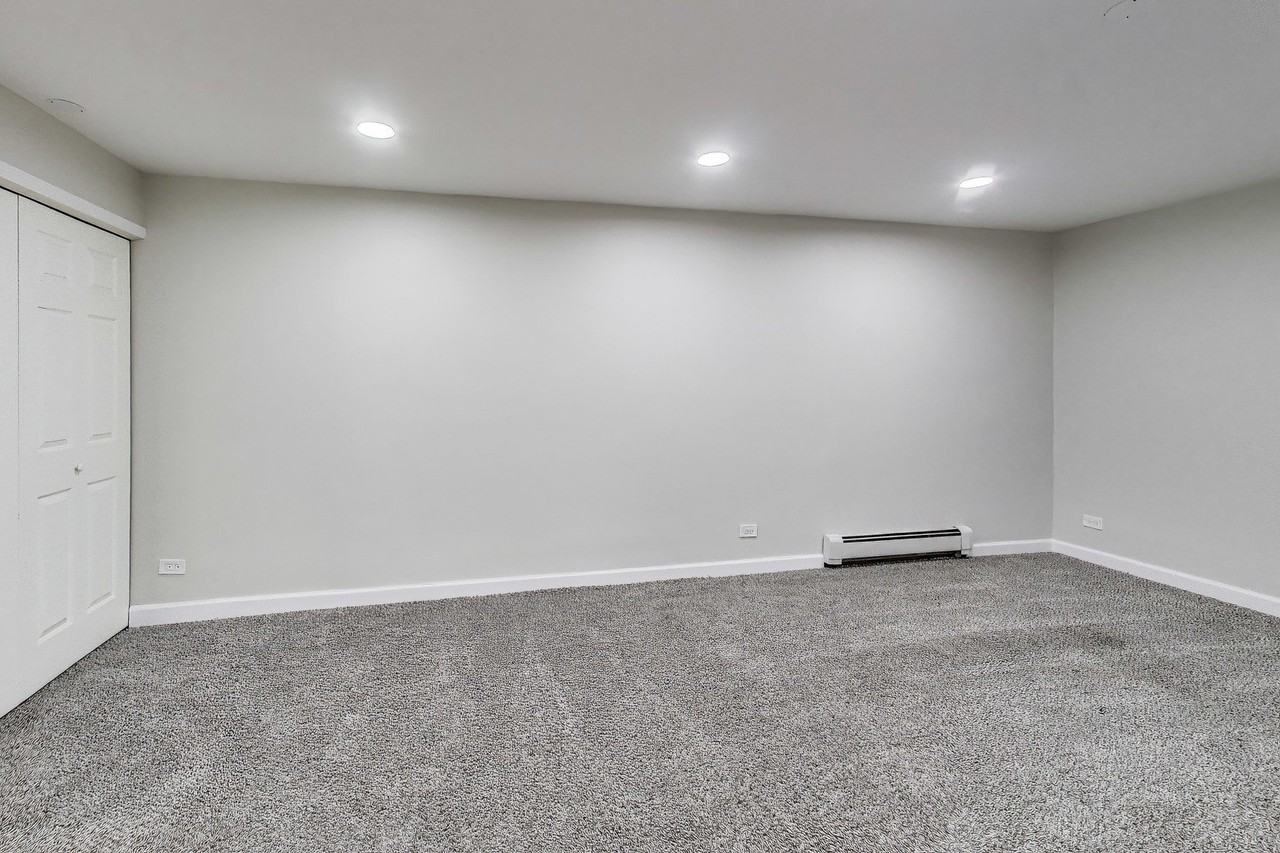 1086 N Northwest Hwy #G - Photo 5 of 14