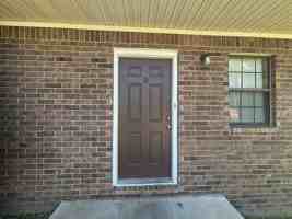 featured image of 1402 N Hartford Ave