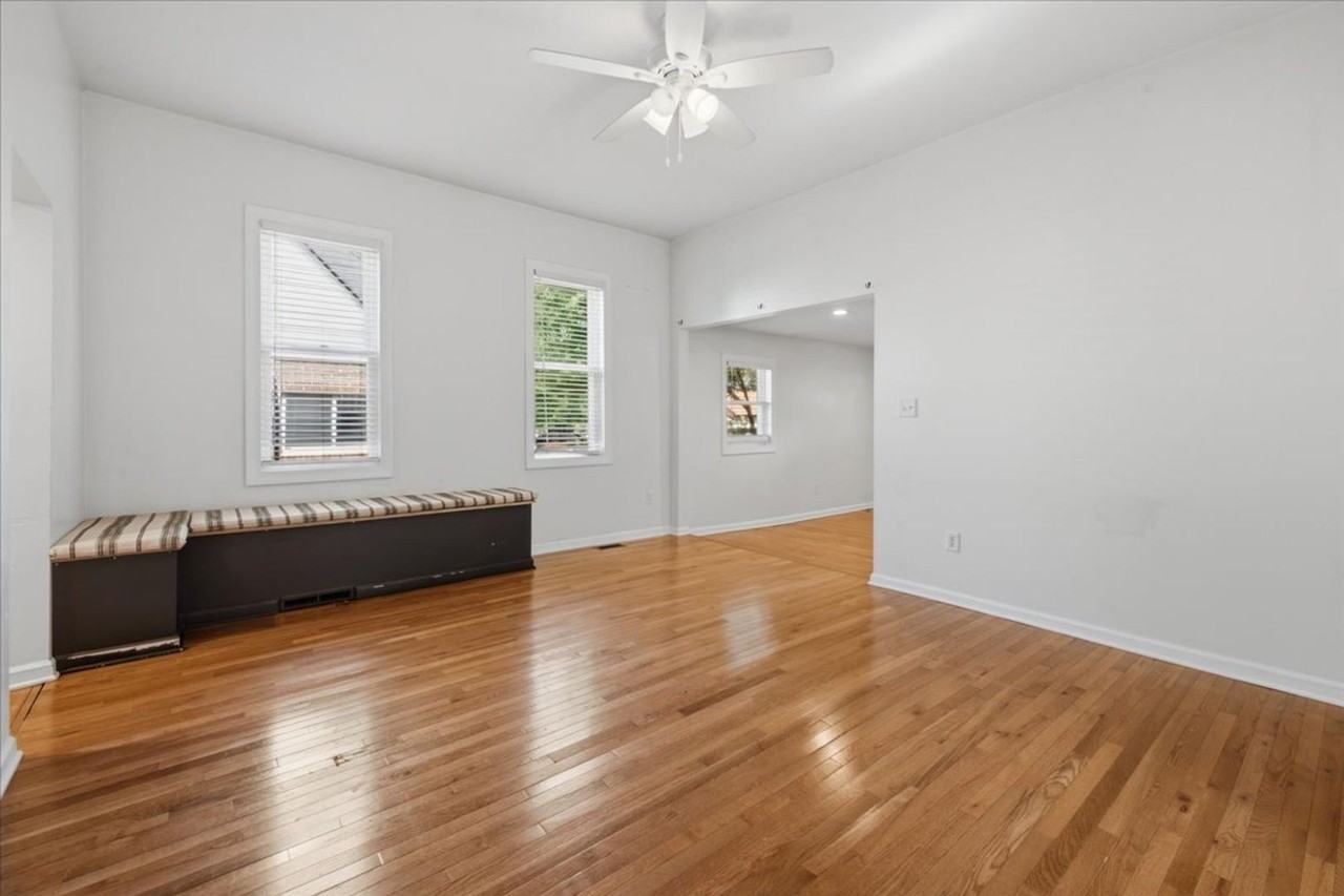 1041 Hervey St - Photo 5 of 13