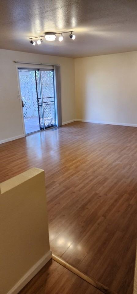 2580 Valmar Pl - Photo 3 of 9
