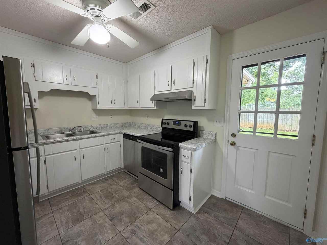 8147 Oldfield Rd Sw #2 - Photo 6 of 13