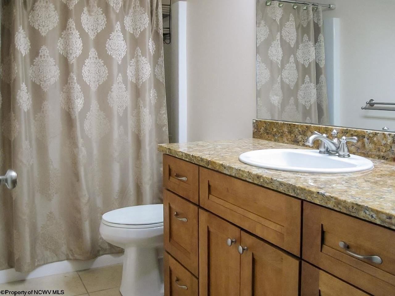 198 Donna Ave - Photo 6 of 13