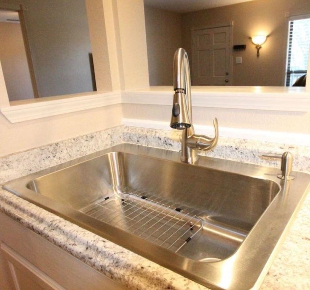 701 S College Rd - Photo 3 of 9