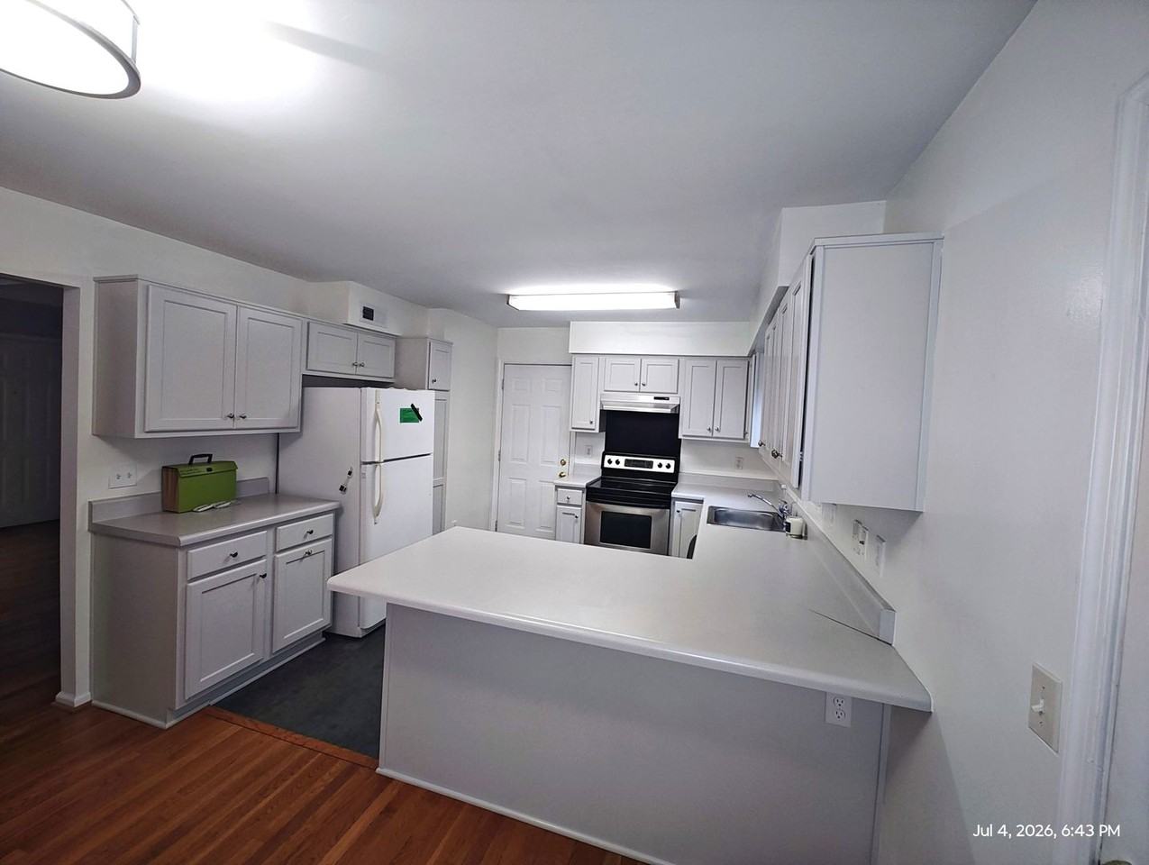 100 Lamplighter Pl - Photo 5 of 40