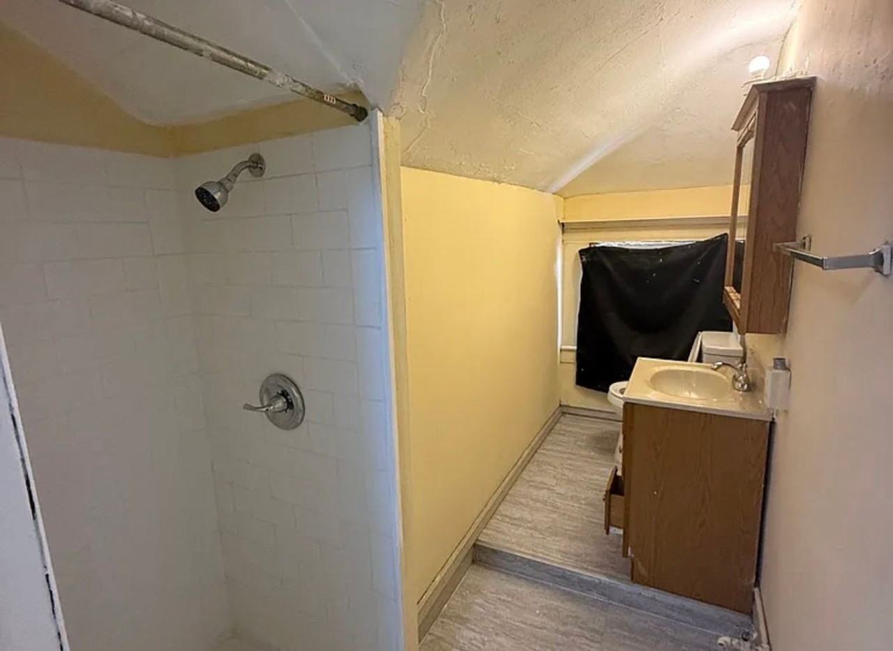 207 Bradford St - Photo 4 of 4