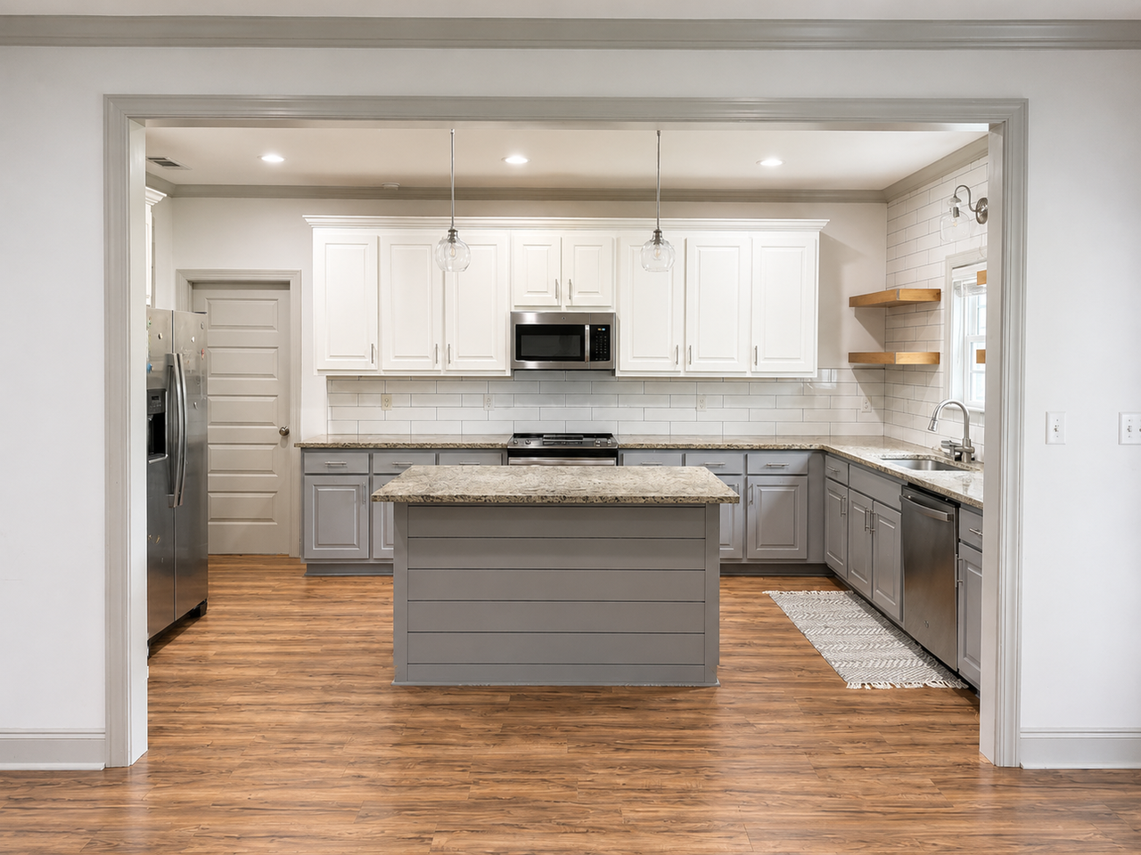109 Shumard Ct - Photo 5 of 10