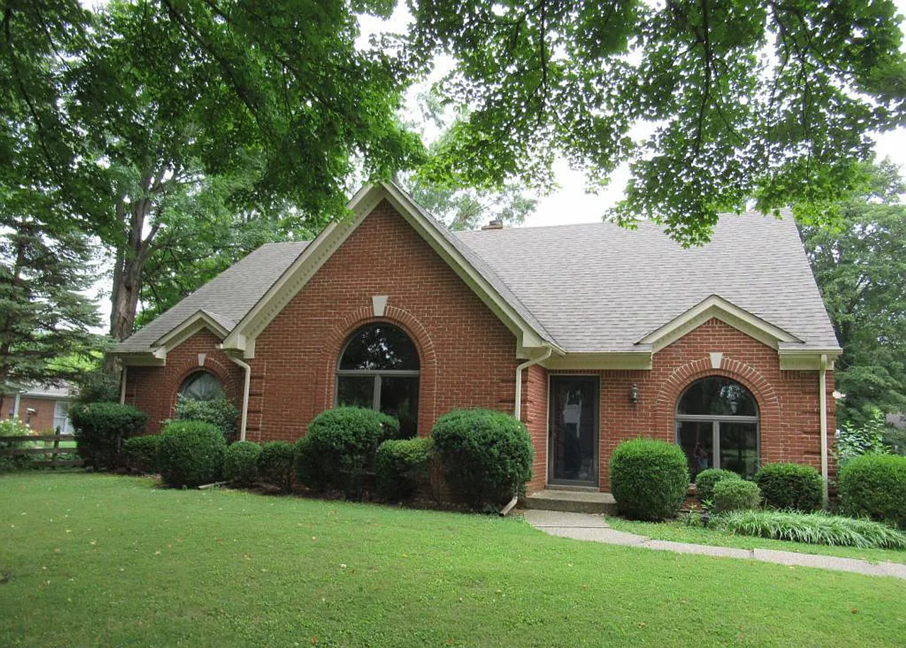 1002 Juniper Springs Dr - Photo 4 of 50