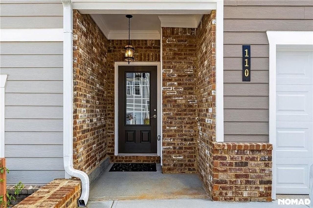 110 Greenview Ct - Photo 4 of 19