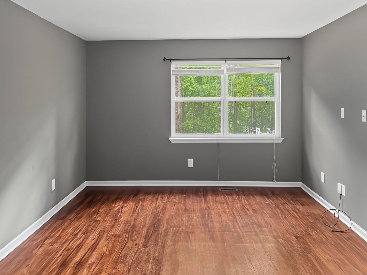618 Branniff Dr - Photo 3 of 18