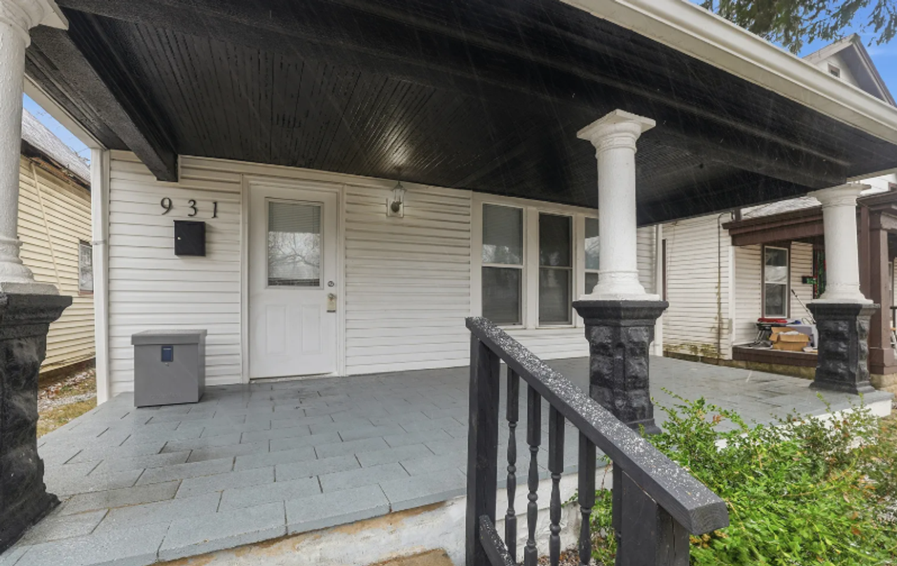 931 N Oakland Ave - Photo 4 of 28