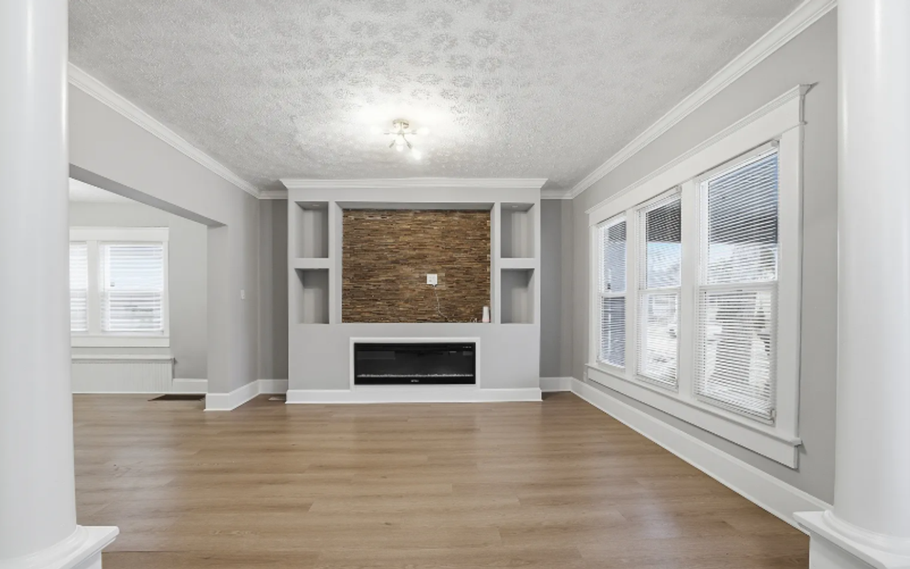 931 N Oakland Ave - Photo 5 of 25