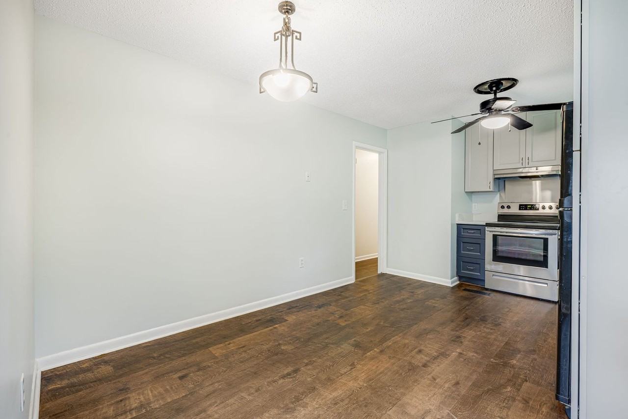 67 Cub Rd - Photo 5 of 43