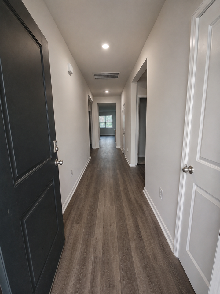 143 Honey Jar Way - Photo 3 of 33