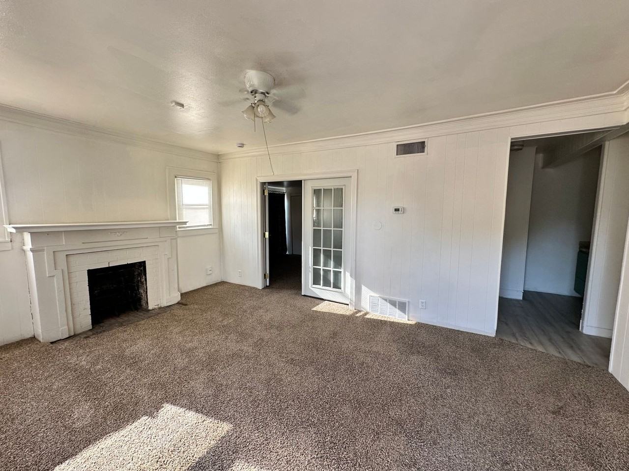 2223 16th St - Photo 2 of 9