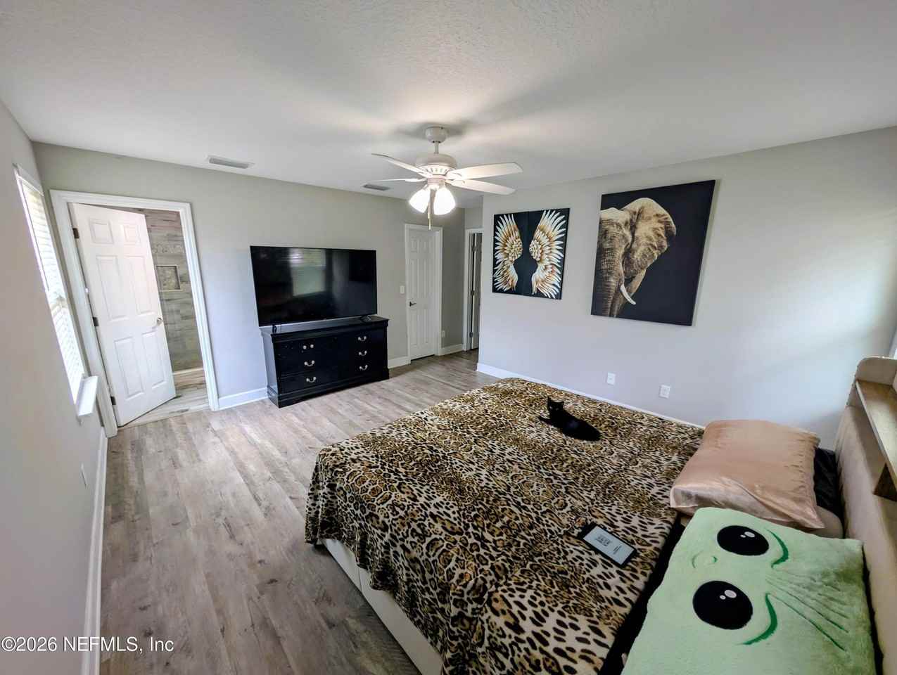 1380 Ottawa Ave - Photo 7 of 16