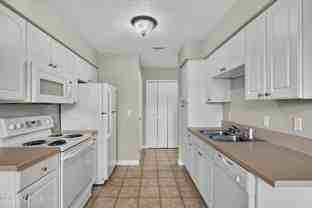 1800 Park Ave #358 - Photo 1 of 1