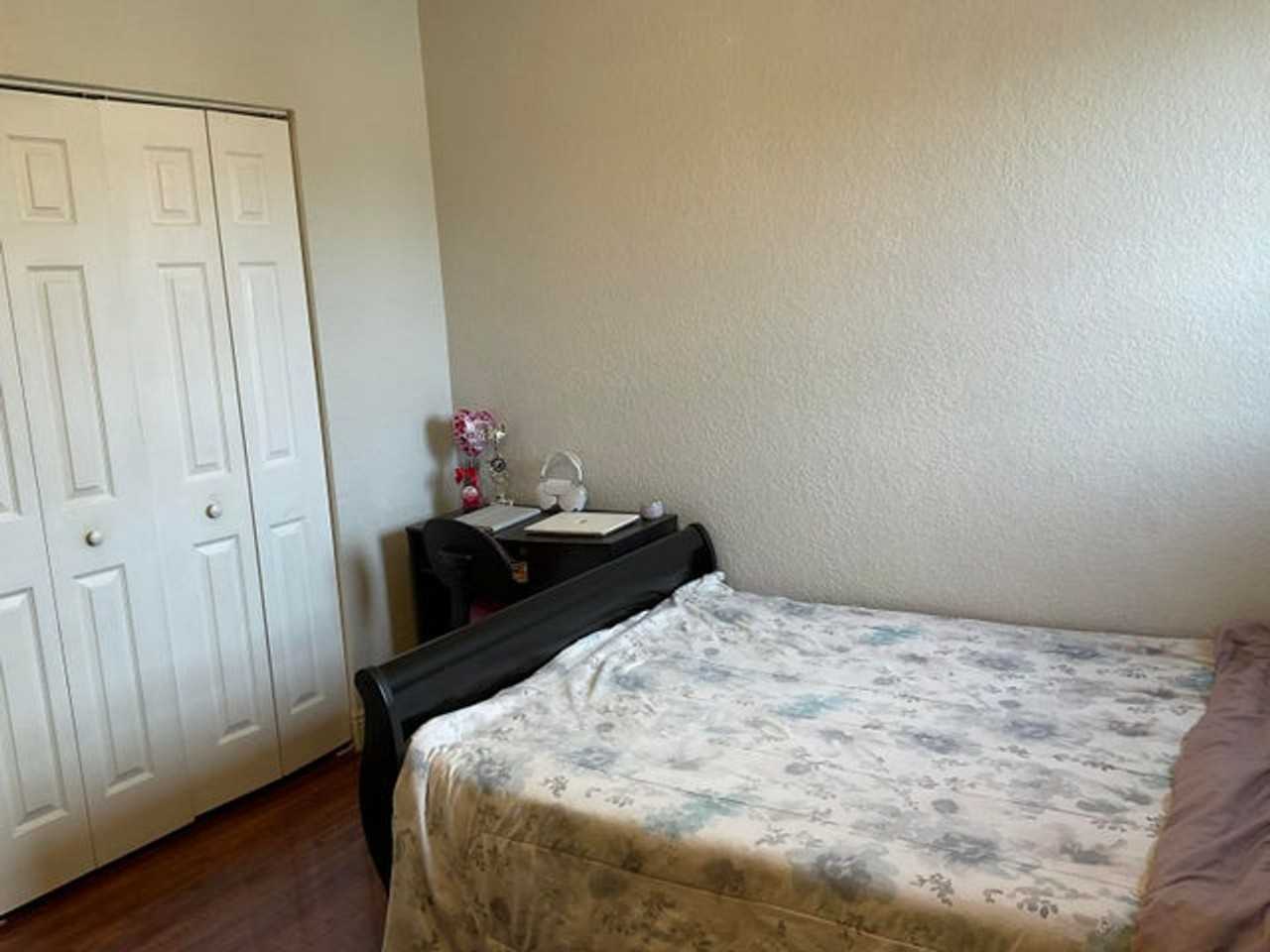 6566 Spring Meadow Dr - Photo 7 of 20