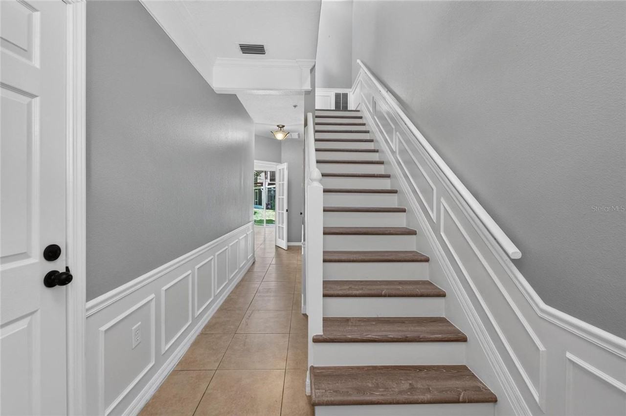3186 Bayshore Oaks Dr - Photo 6 of 50