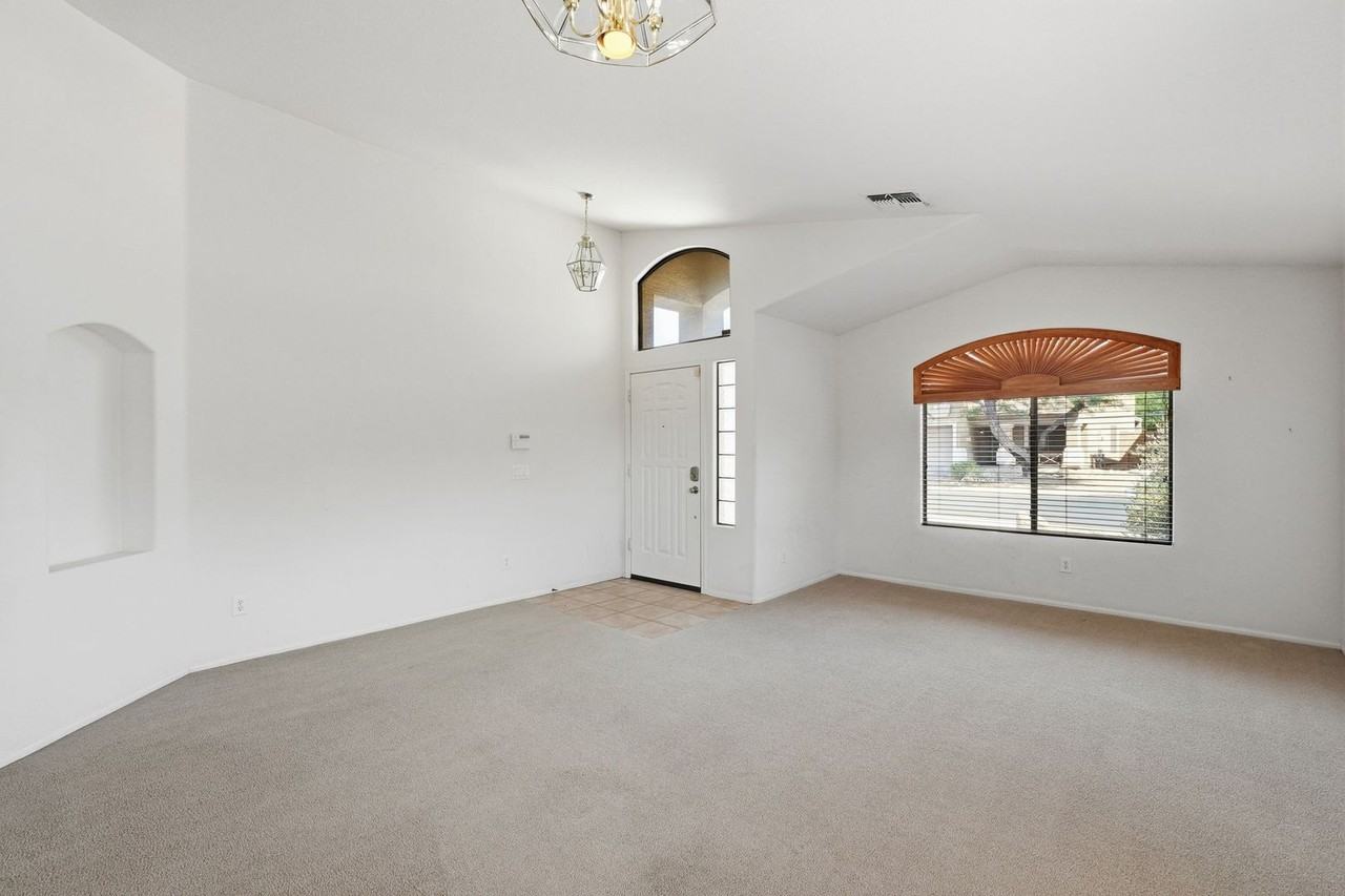 2403 W White Feather Ln - Photo 3 of 26