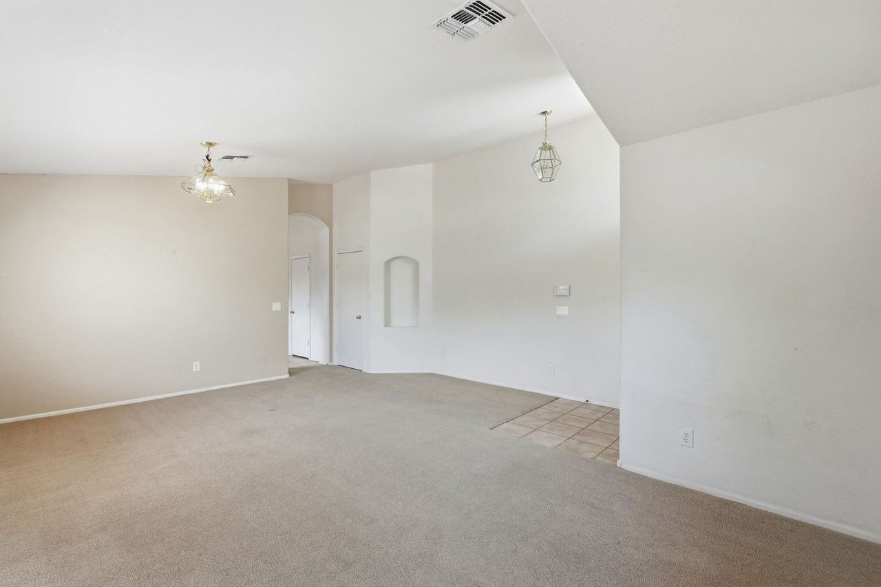 2403 W White Feather Ln - Photo 6 of 26