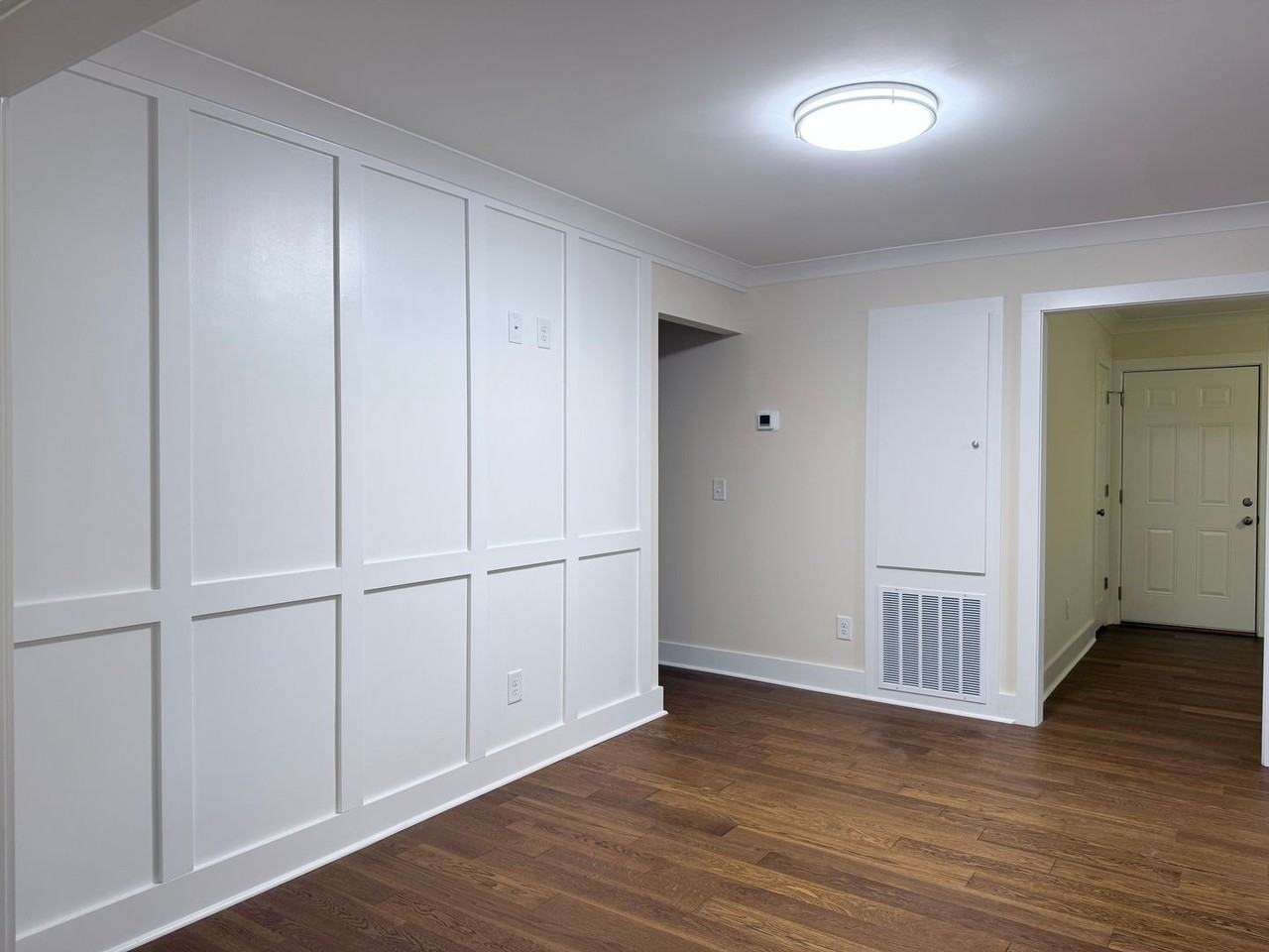 358 W Drake Ave - Photo 4 of 15