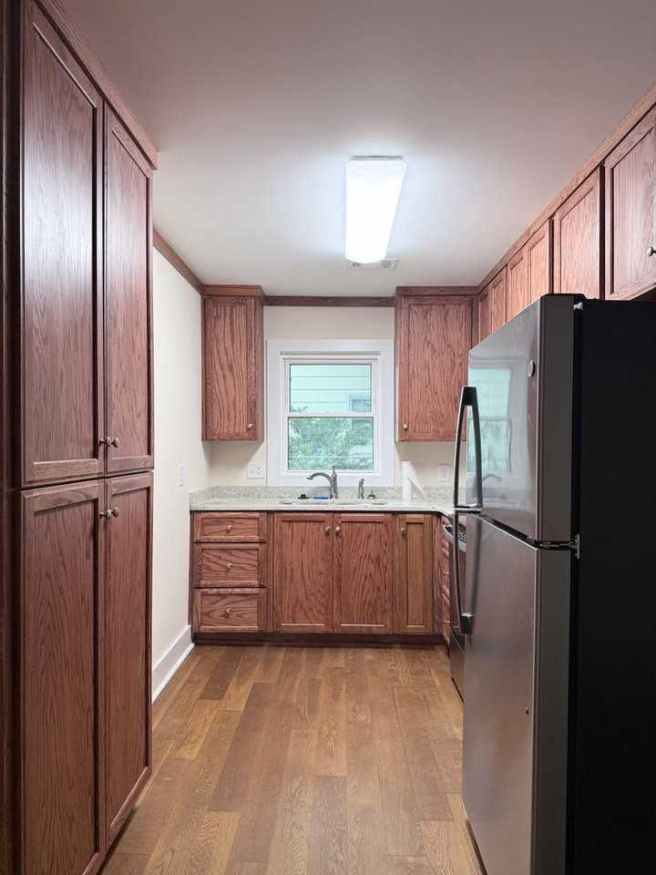 358 W Drake Ave - Photo 5 of 15