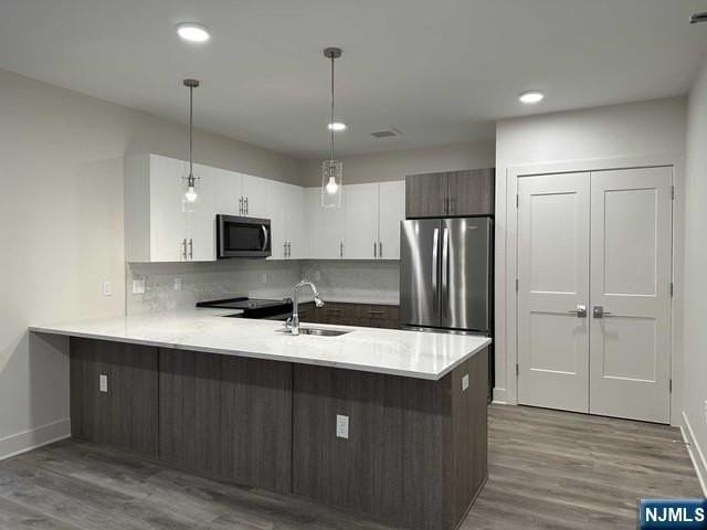 205211 Stuyvesant Ave #302 - Photo 3 of 13