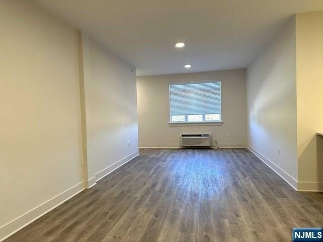 205211 Stuyvesant Ave #302 - Photo 6 of 13