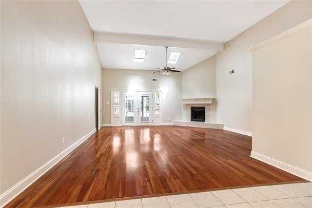 103 Pineland Dr - Photo 3 of 15