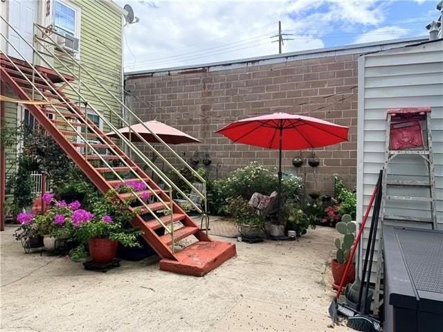 1380 Magazine St #1A - Photo 2 of 16
