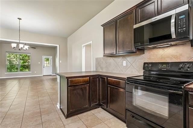 605 Whip St - Photo 6 of 16