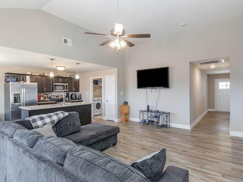 Cardinal Creek Dr - Photo 5 of 7