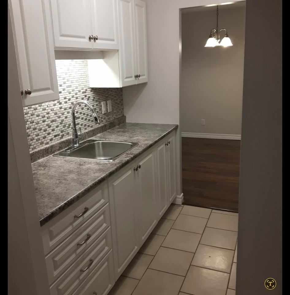 358 Queen Mary Road #211 - Photo 5 of 8