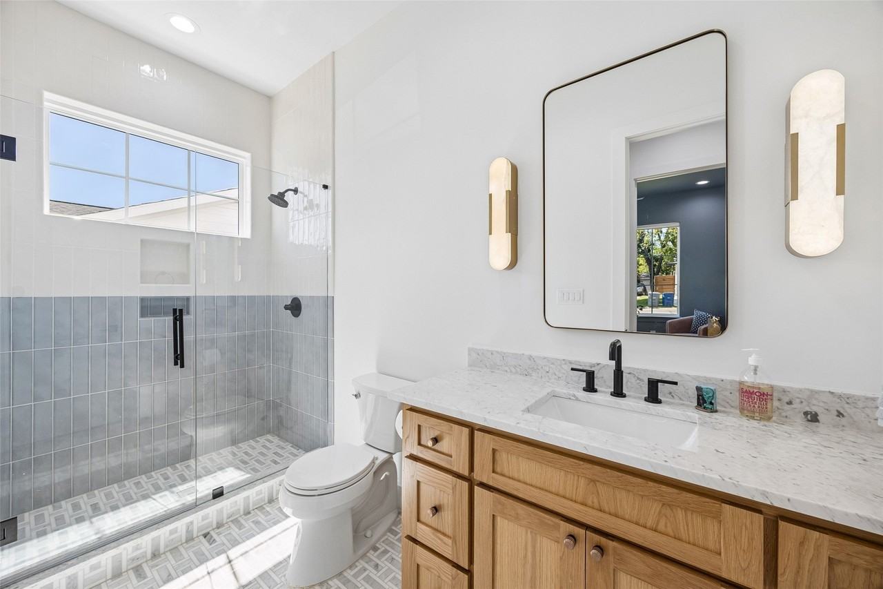 3722 Cortez Dr - Photo 4 of 36