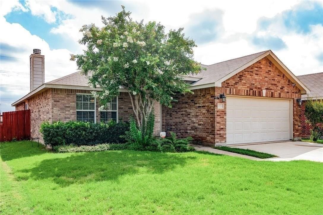 12728 Foxpaw Trl - Photo 2 of 26